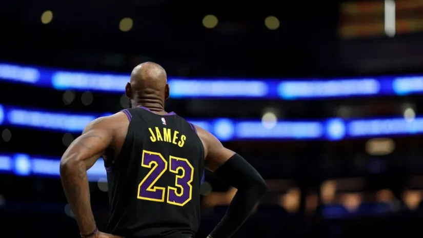 NBA zemljotres: Lebron odlučio ide u Filadelfiju!