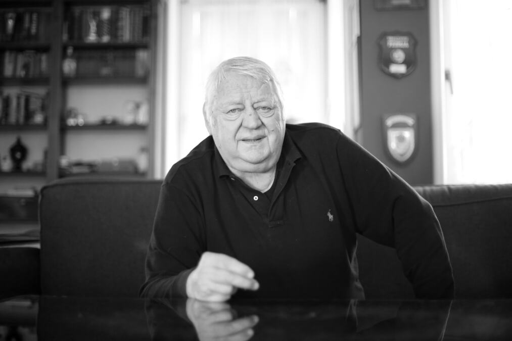 SAHRANA VLADIMIRA CVETKOVIĆA: Tužne scene na Novom groblju! Stigli Aleksandar Vučić, Zvezdan Terzić, Bjeković, Jugović, Dika...