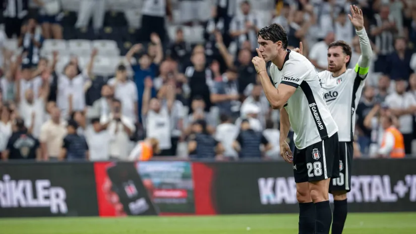 Istanbul pozdravio Vlahovića: Duci osetio naboj, pola-pola veče za Turke Fradi prevario Trabzon