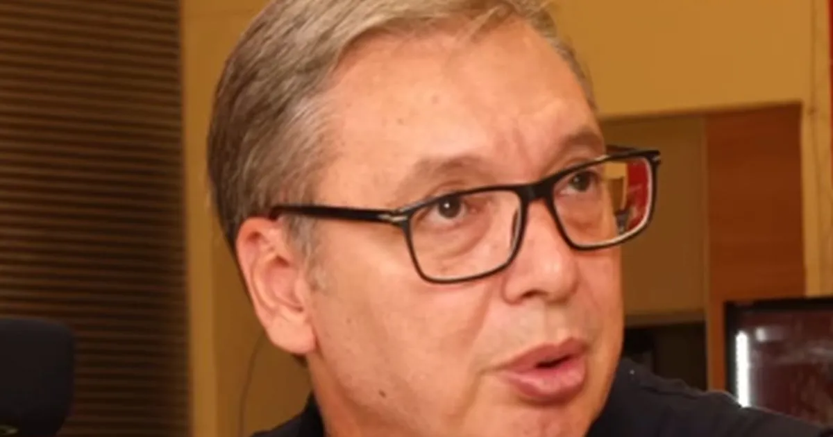 Aleksandar Vučić sa čuvenim trenerom otkrio do sada nepoznatu anegdotu o basketu sa bratom Andrejem