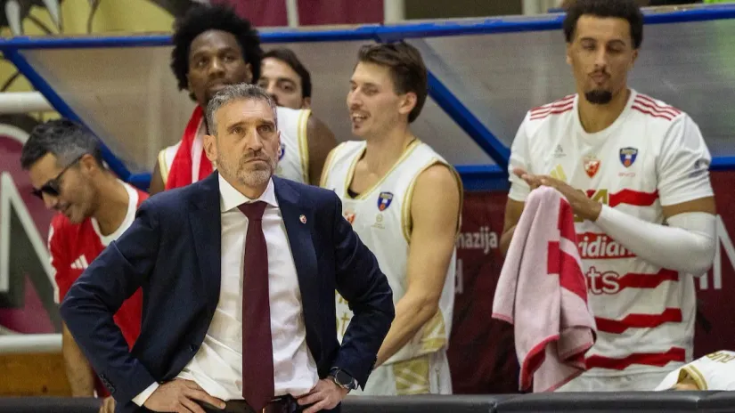 Decenija i po, 44 utakmice, osam trenera...