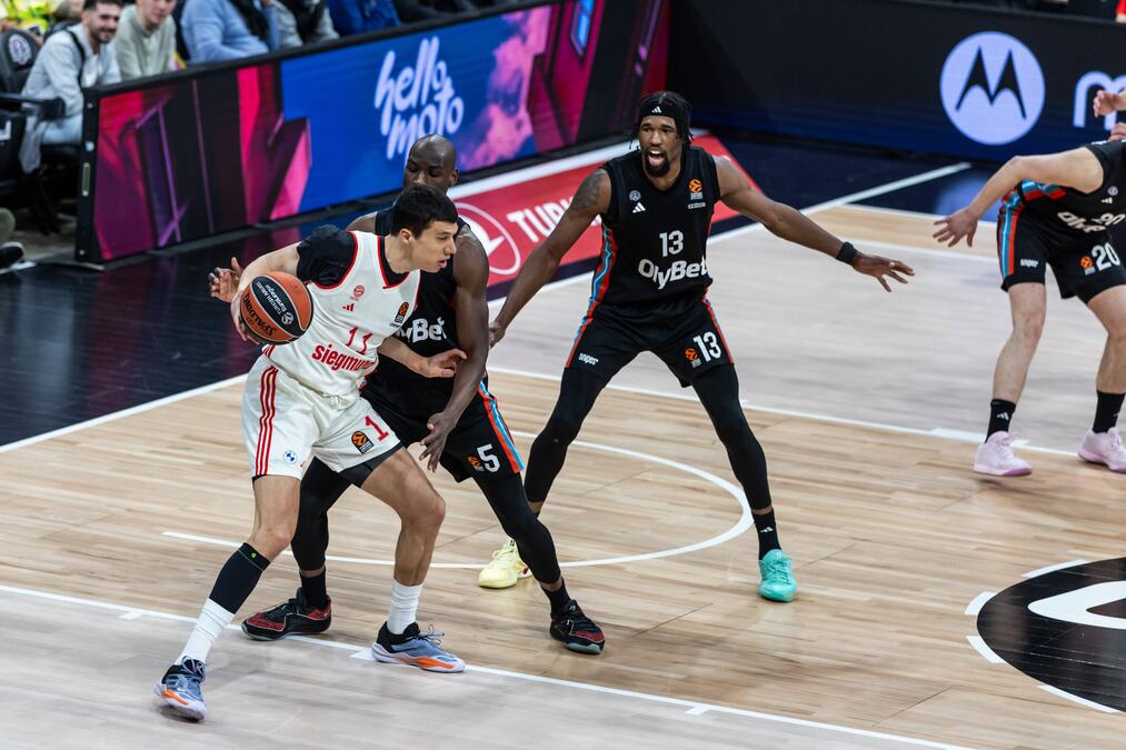 CRNO-BELI PRESEKLI! Košarkaš koji je stigao pre mesec dana napušta Partizan! Odigrao je samo osam utakmica - odlazi iz Humske, ali ostaje u Beogradu!