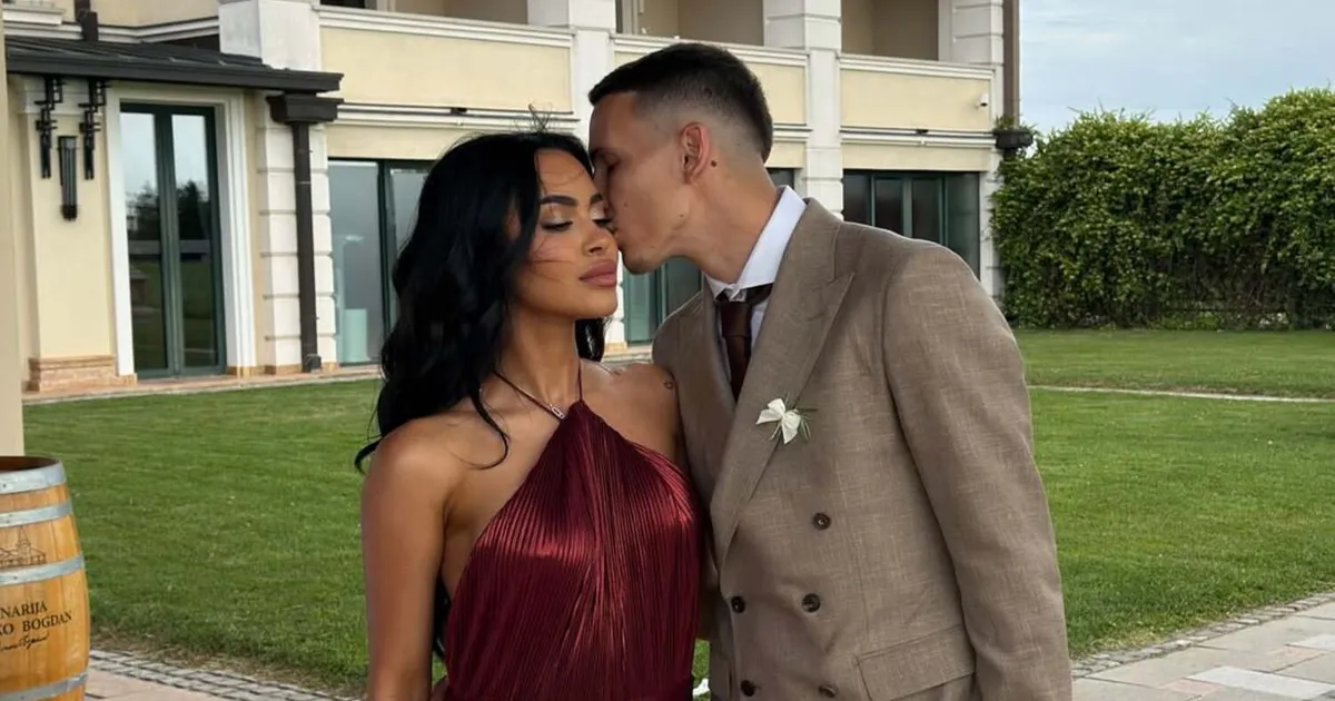 Bivši fudbaler Partizana verio zanosnu Srpkinju afričkog porekla, postao šampion, a onda i Zlatanov kum