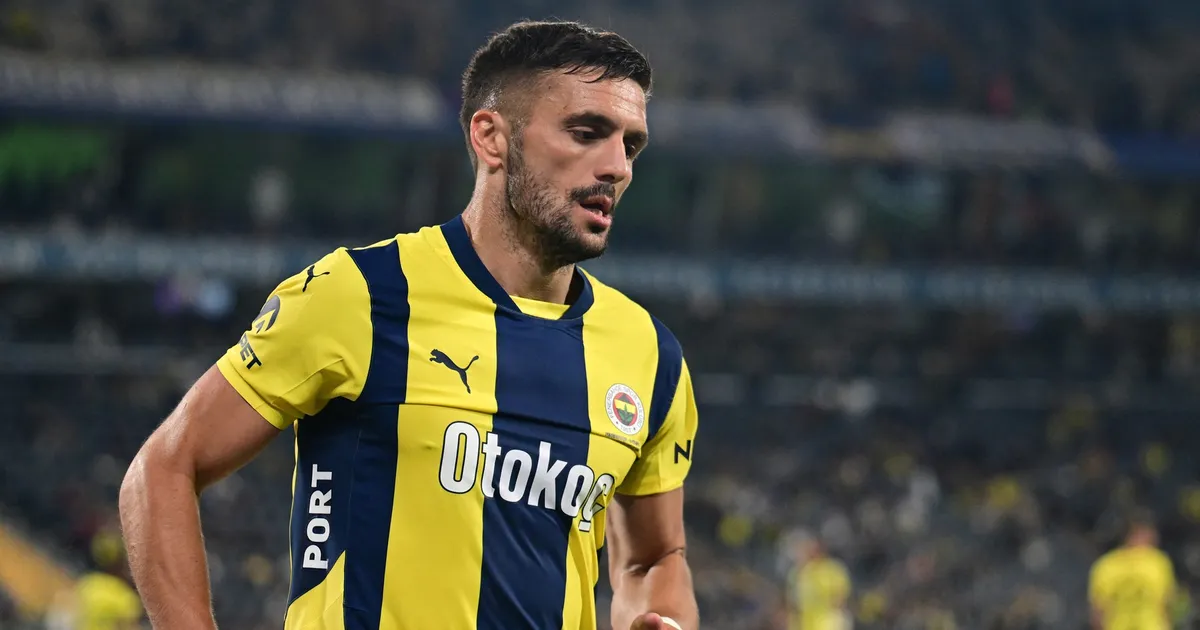 Dušan Tadić pred neočekivanim potpisom, nekadašnji kapiten Srbije našao novi klub!
