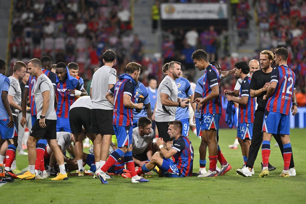 ŠOK NAD ŠOKOVIMA U PLZENJU: Viktorija vodi 5:1, Zvezda sada mora da juri čudo