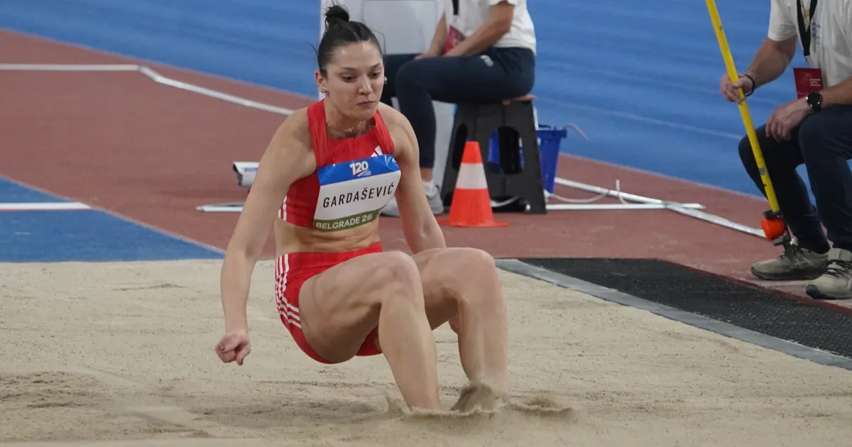 Milica Gardašević 4. na čuvenom mitingu, ovde je Ivana Španović zauvek rekla zbogom prvoj ljubavi