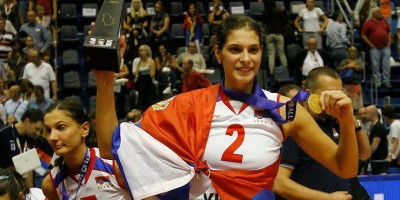 Najlepša srpska odbojkašica odsvirala kraj: Jovana, hvala ti za suze radosnice, medalje, nezaboravne momente