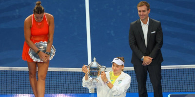 Šamarčina za Arinu Sabalenku: Ribakina je nova kraljica Njujorka, Arina bez trofeja i prvog mesta