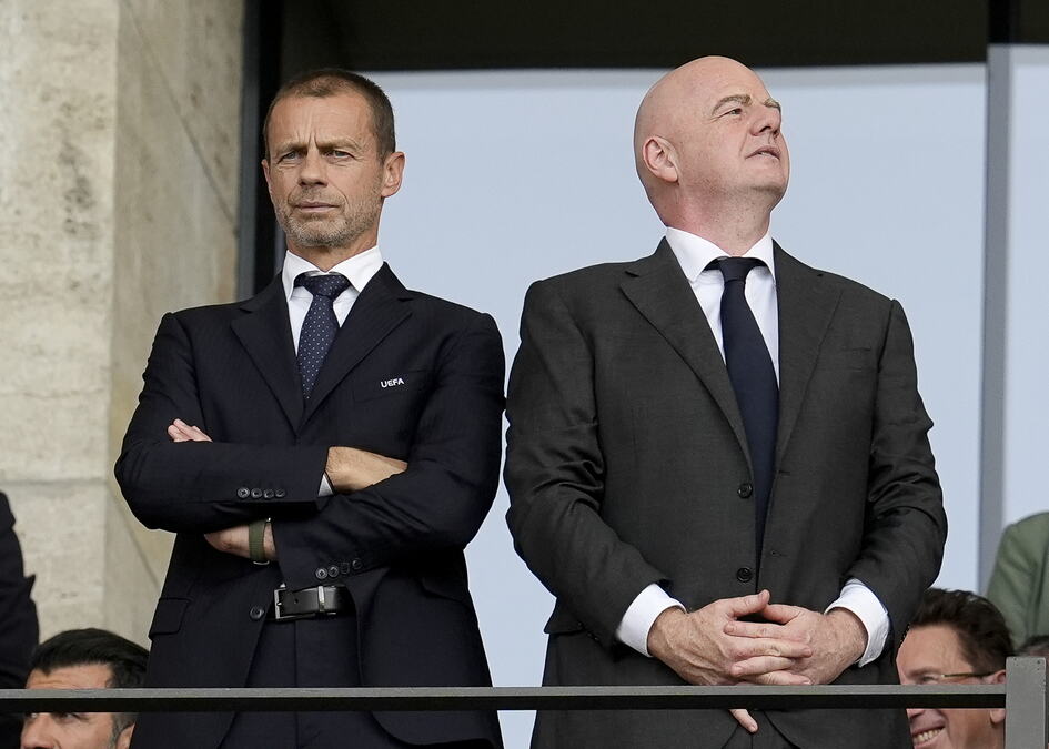 ZVANIČNO JE POČEO INFANTINOV KRAJ?! Krenula je akcija - predsednik FIFA nelogičnim potezima potpisao sebi smenu!