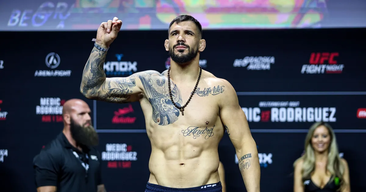 Oglasio se emotivni Aleksandar Rakić posle UFC-a u Beogradu: "Hvala ti, Srbijo, na nezaboravnoj noći..."