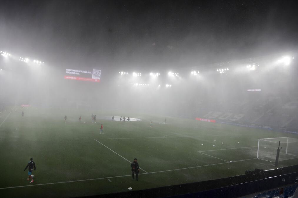 STRAŠNO NEVREME U VALENSIJI: Utakmica odložena!