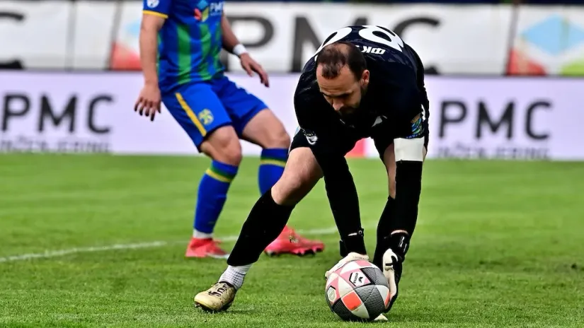Najveći baksuz srpskog fudbala: Mladen Živković opet teško povređen