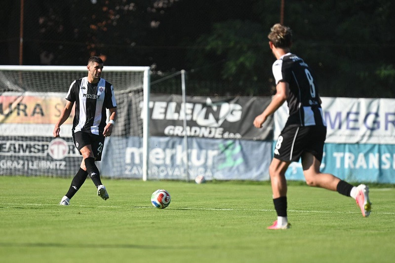 (VIDEO) POLUVREME - Partizan pogađao stative, Zagrepčani kaznili promašaje