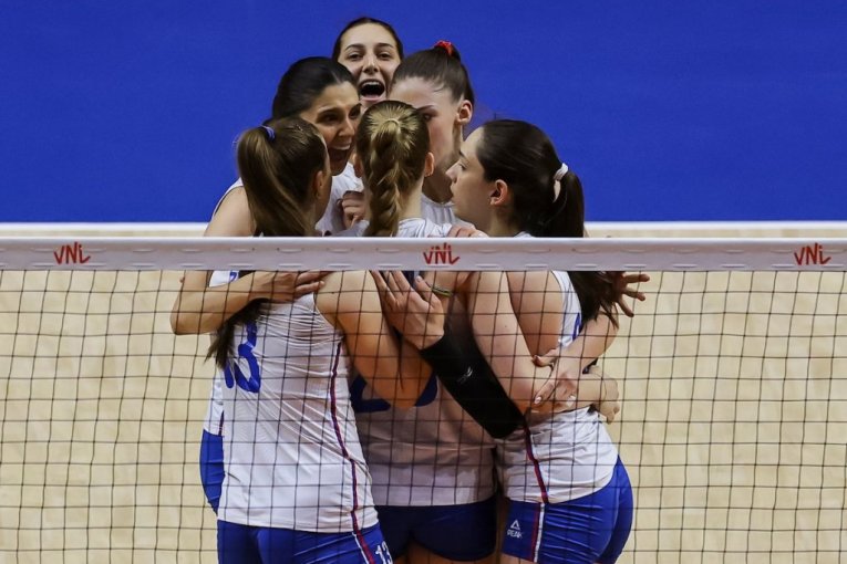 SRBIJA IGRA ZA POLUFINALE: Evo kad i gde možete gledati meč sa Grkinjama!