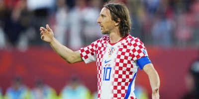 Zvanično: Potpisao Luka Modrić