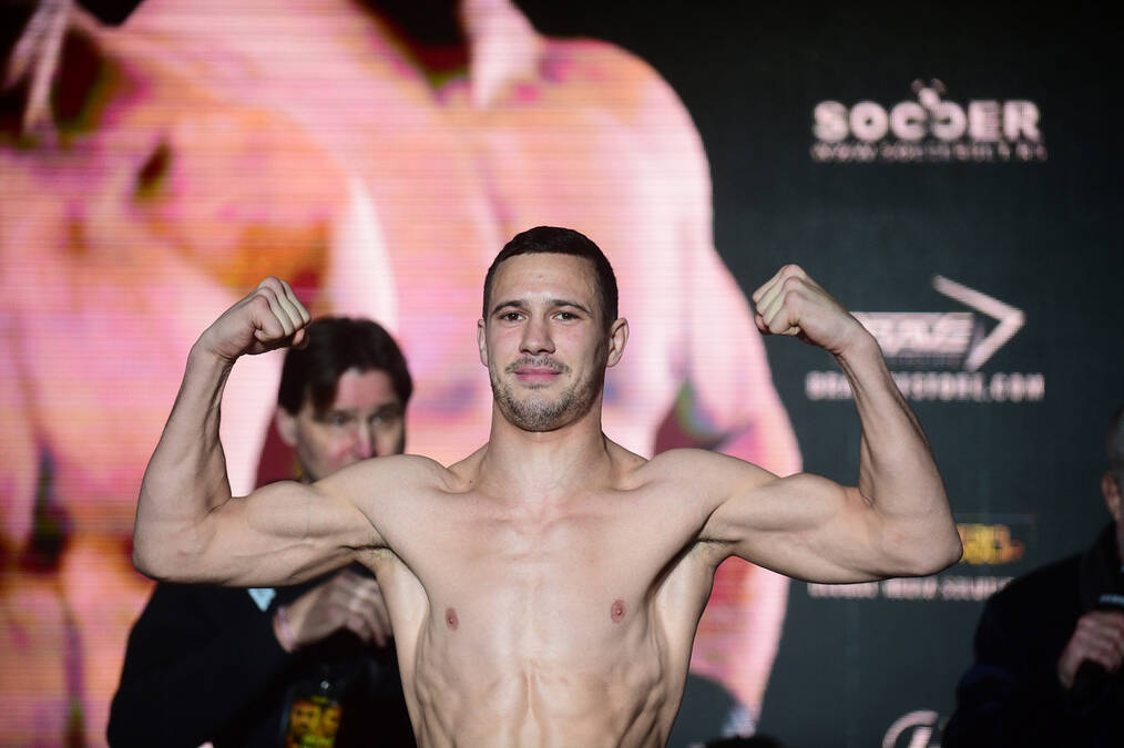 Hrvati udarili na srpskog borca i UFC: "Sini jarko sunce sa Kosova" razbesnela komšiluk