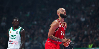 Zvanično je počeo rat u Grčkoj: Nan hoće trofeje nazad, Furnije ga nazvao kukavicom!
