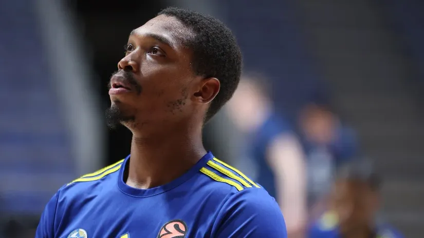 Partizan Mozzart Betu ponuđen Loni Voker