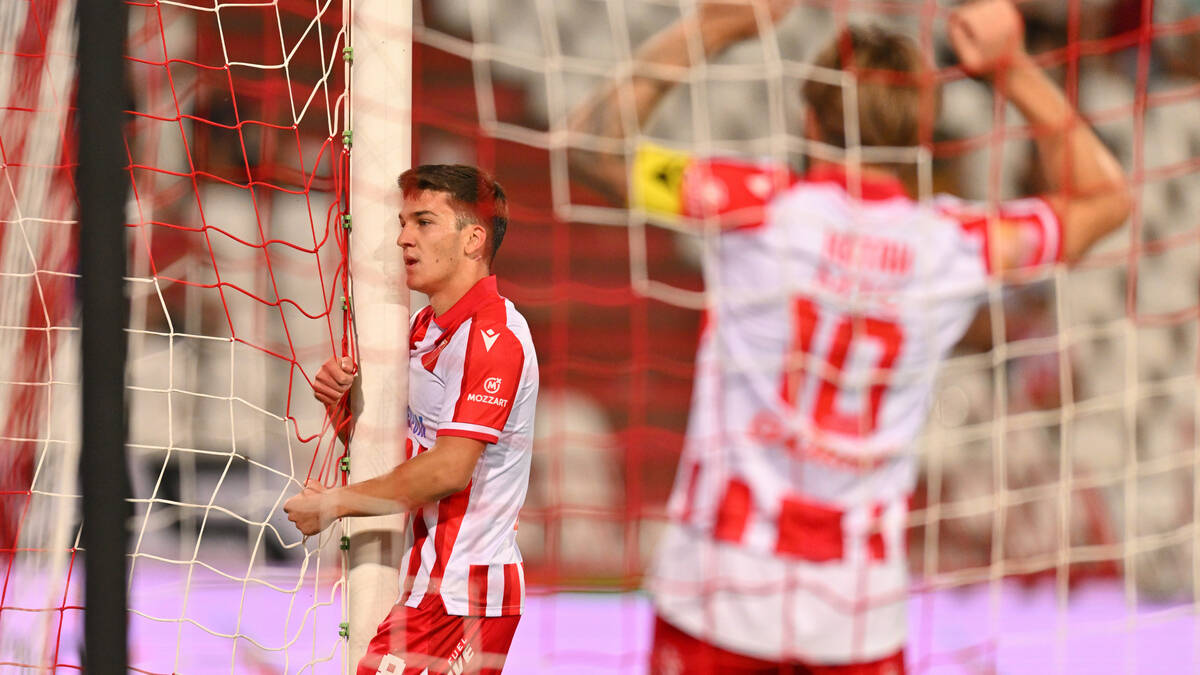 Zvezda rasprodaje u "minut do 12": Zaradiće više od 30 miliona ovog leta, da sanira štetu od evropskog debakla