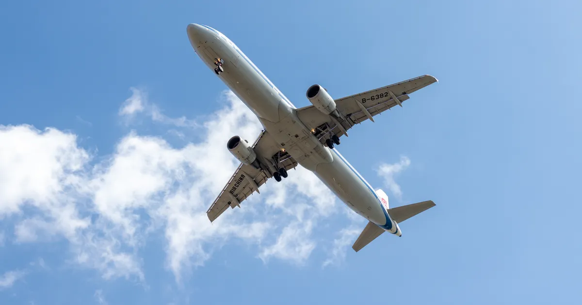 Avion Zvezde nestao sa radara pred meč sa Zenitom, drama na nebu
