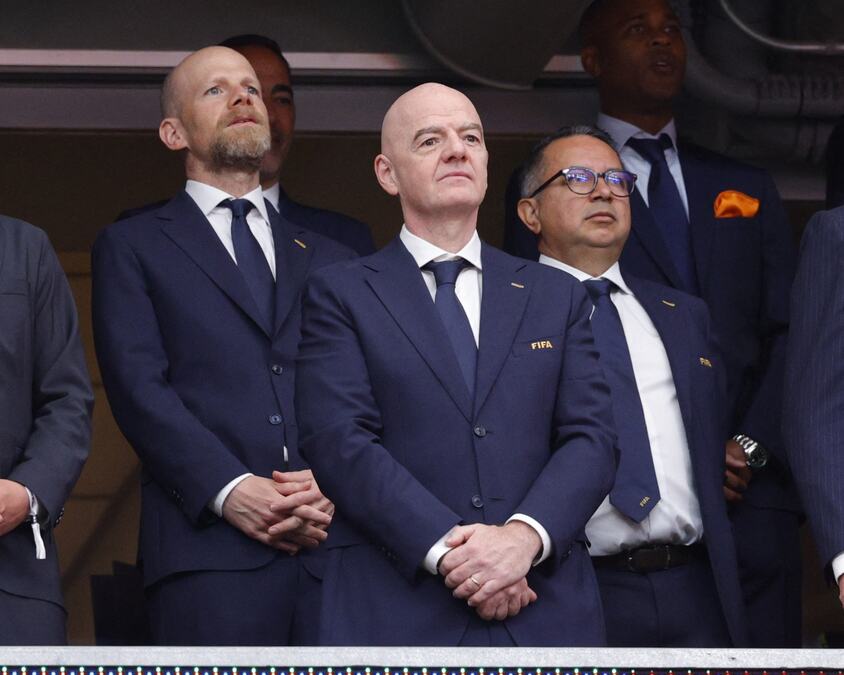 SKANDAL TRESE FIFA: Infantino uzeo još 1,3 miliona funti, sada traže njegovu ostavku!