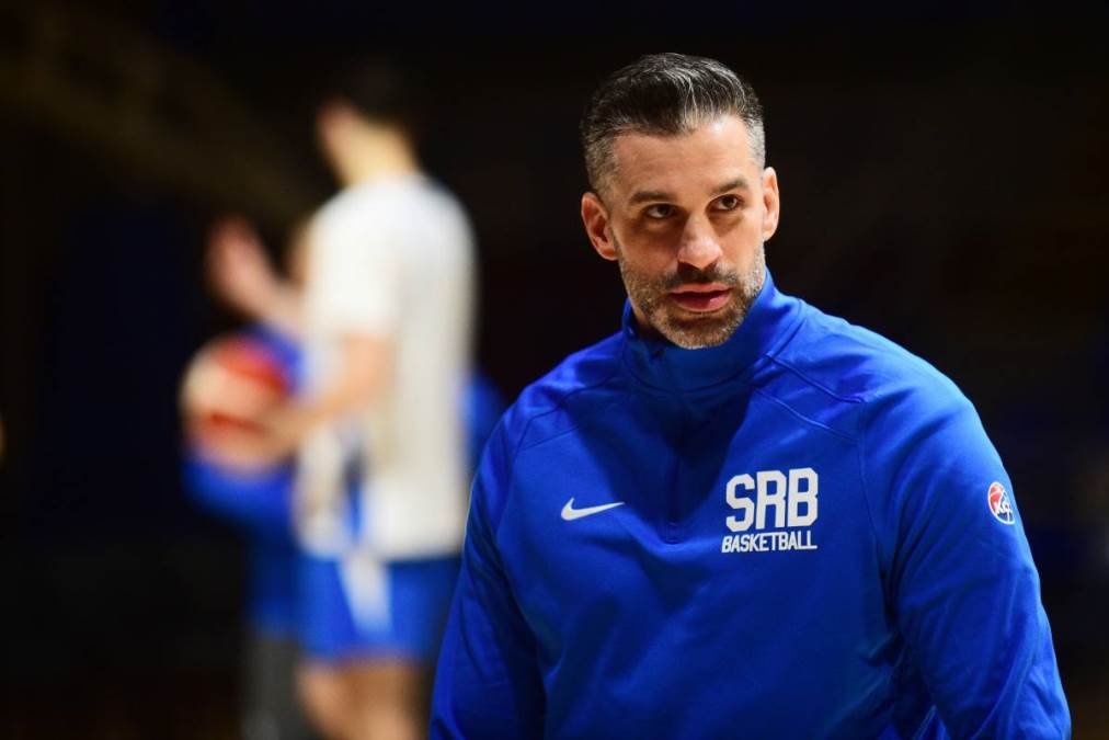 Svi hoće da igraju za Srbiju: Dušan Alimpijević na "slatkim mukama", stižu ključna pojačanja