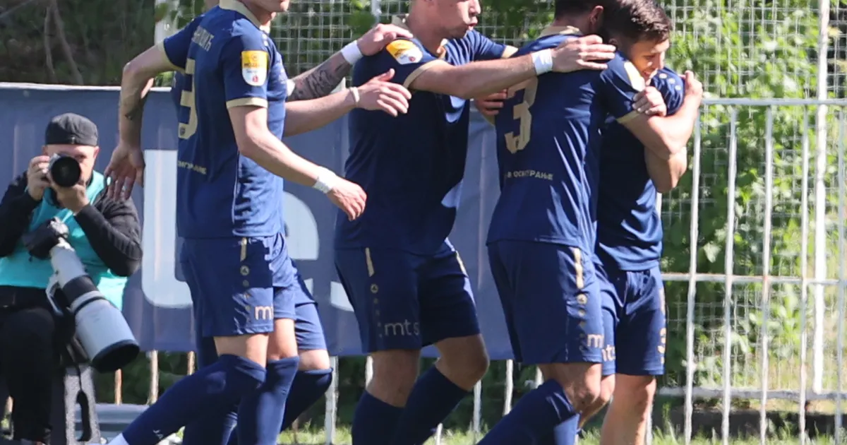 Spektakularan gol Novakovića, igrač Radnika postigao pogodak za TV špice