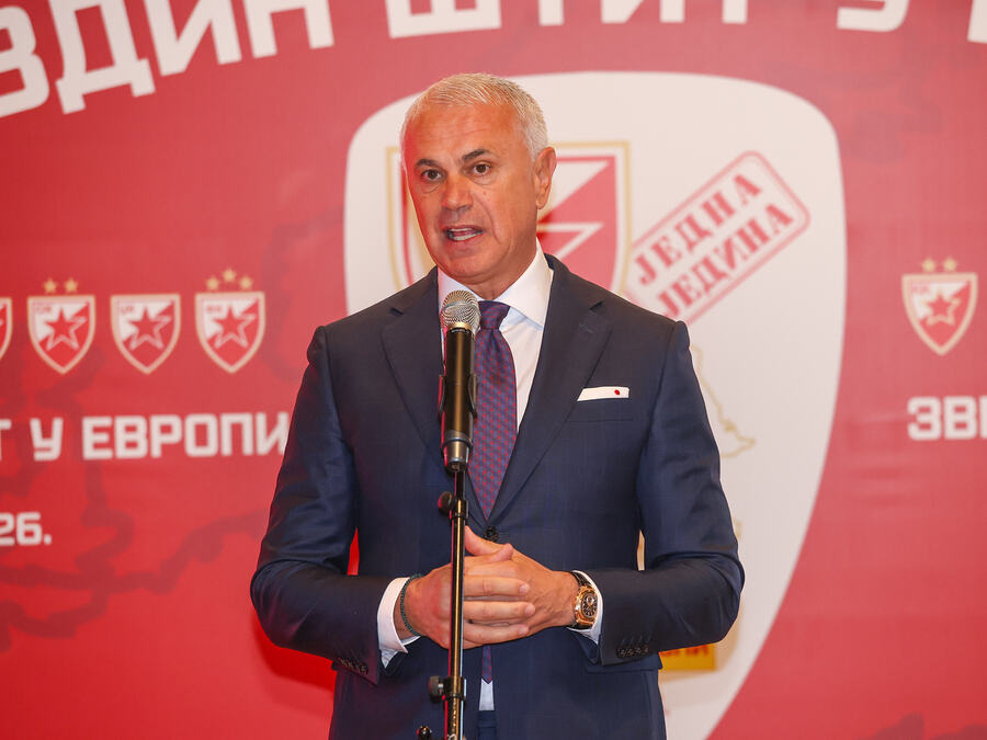 VELIKI DAN ZA CRVENU ZVEZDU: Zvezdan Terzić okupio sve klubove i uručio nagrade