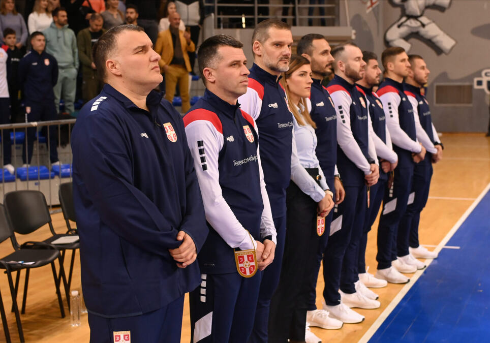 "VIDIM STRAH KAD..." Selektor Srbije govorio o OZBILJNOM PROBLEMU koji reprezentacija mora da reši, pa poslao moćnu poruku: "Da sam se plašio izazova..."