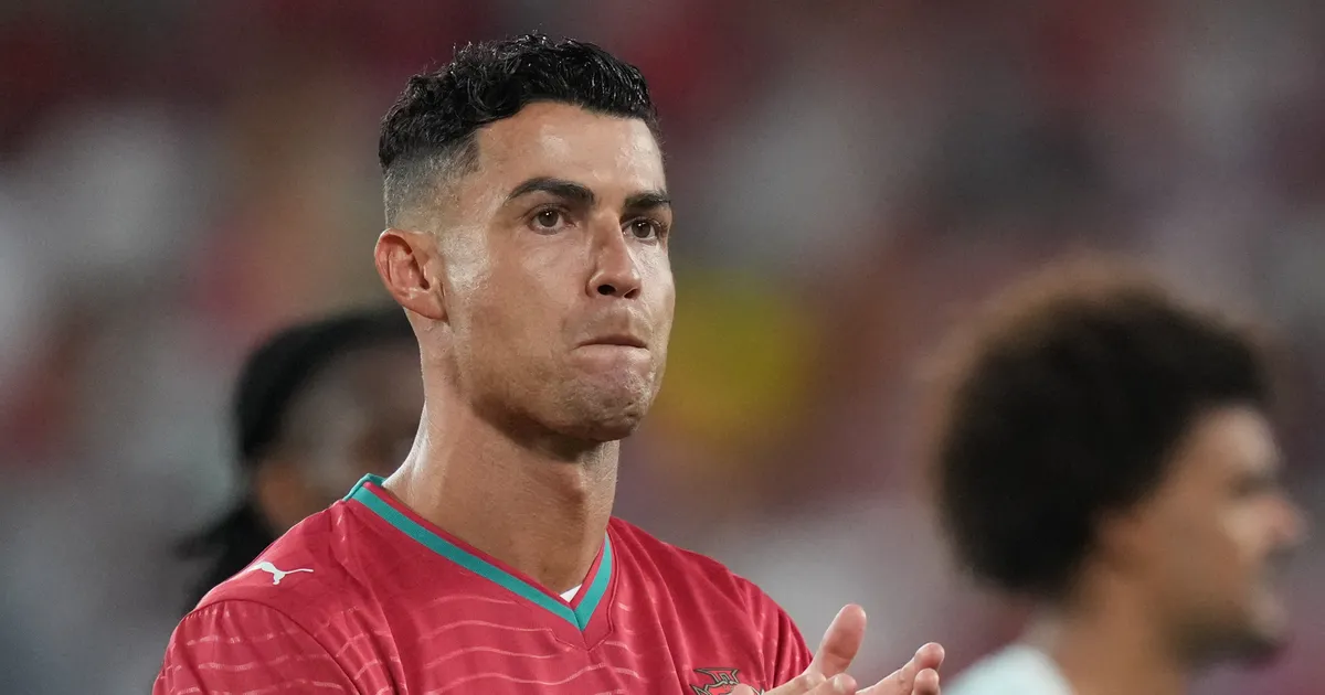 Šta je ovo Ronaldo izgovorio pre penala? Postoje dve teorije, koja je tačna?