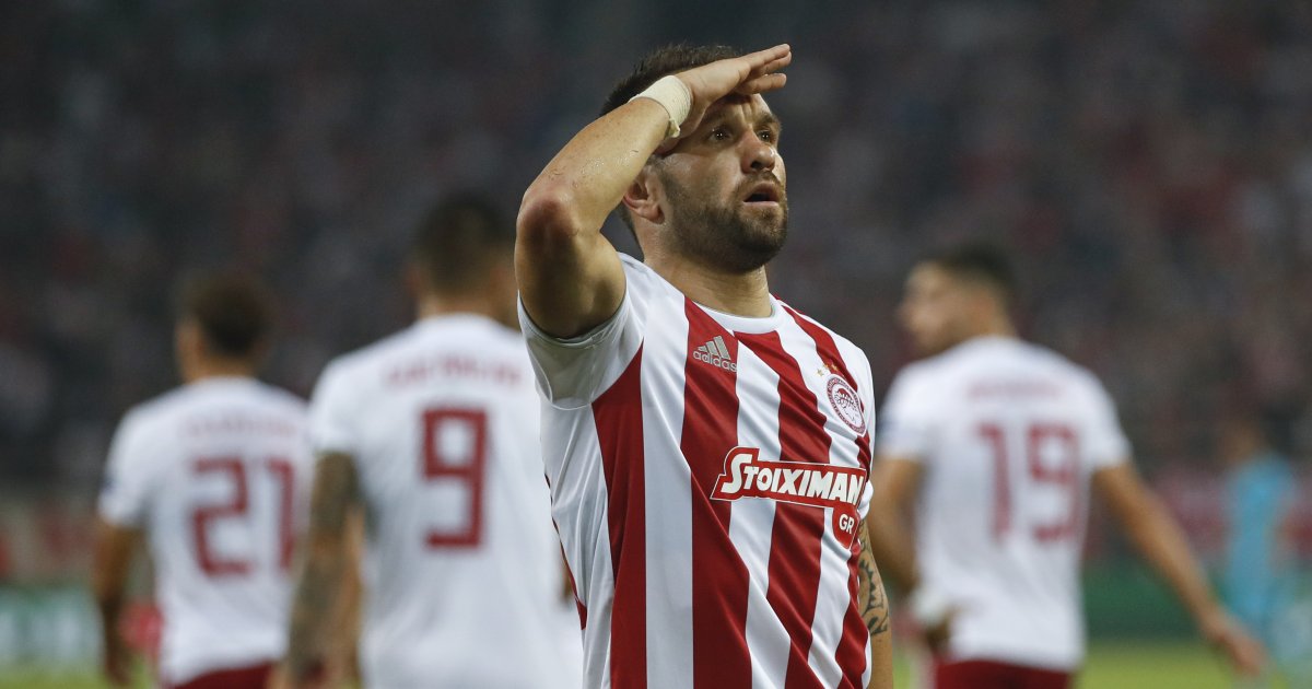 Imamo najluđi transfer svih vremena: Pričalo se da dovode konobare, sad su potpisali reprezentativca Francuske