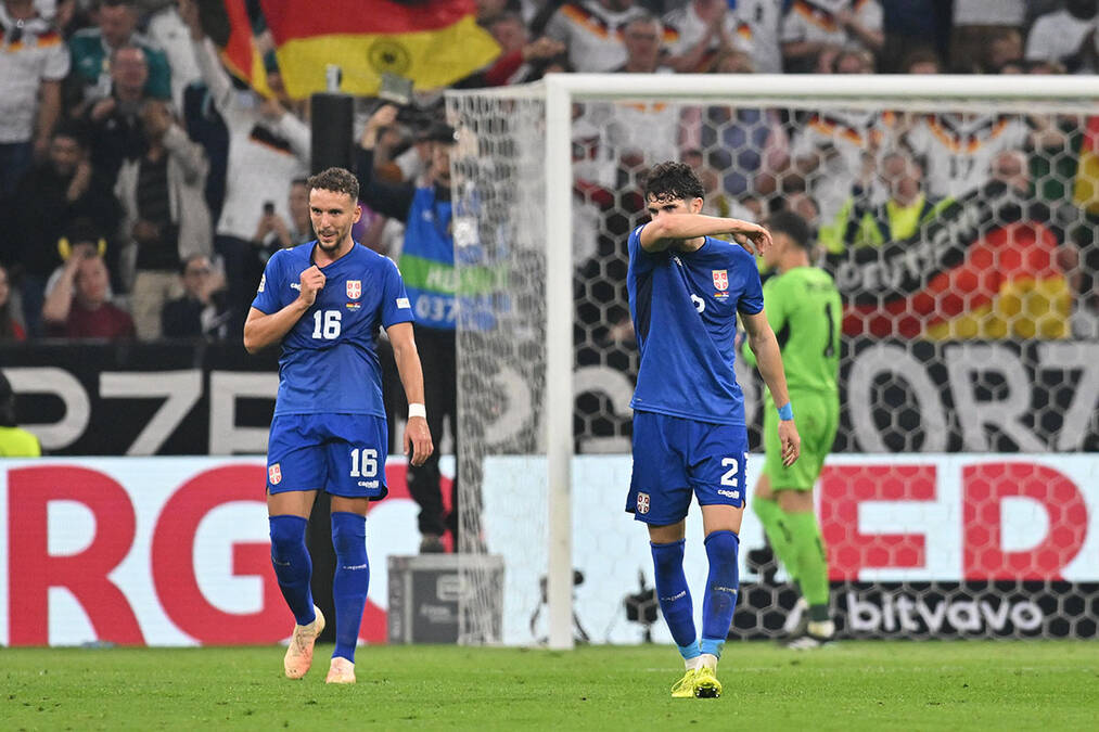 UEFA brutalno kaznila reprezentaciju Srbije: FSS dobio katastrofalne vesti