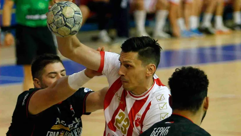 Zvezda opet prava u finišu, Obradović čovek odluke