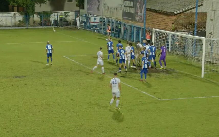 MAJSTORIJA U CRNOGORSKOM FUDBALU KAKVA SE RETKO VIĐA! Šimun dao spektakularan gol iz kornera - svi su zanemeli zbog njegove majstorije! VIDEO