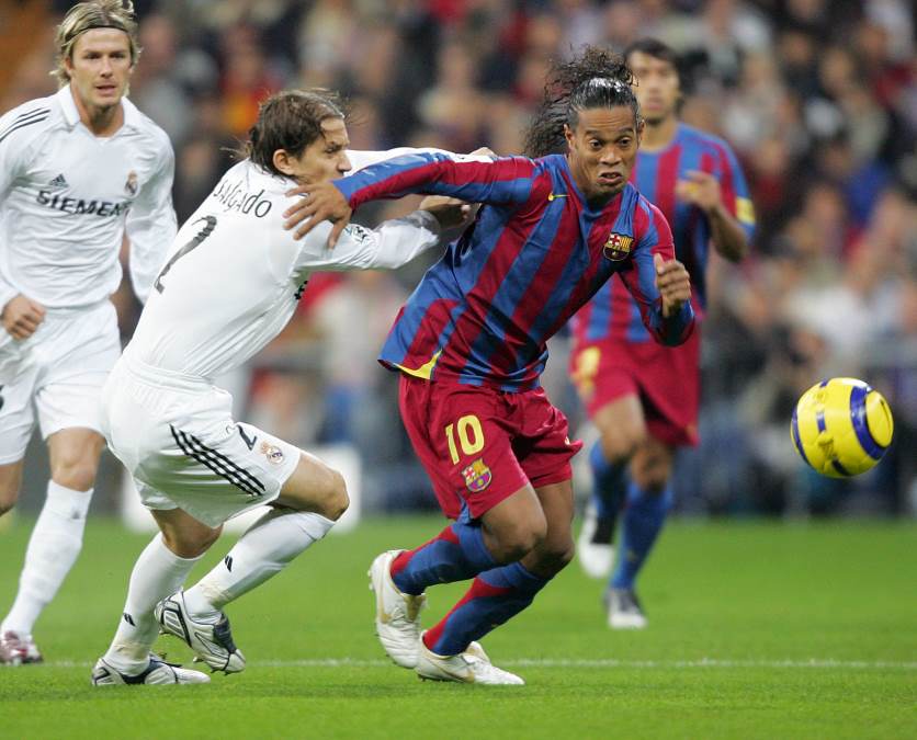 LEGENDARNI BRAZILAC IMA POSEBNU ŽELJU: Ronaldinjo se vraća profesionalnom fudbalu