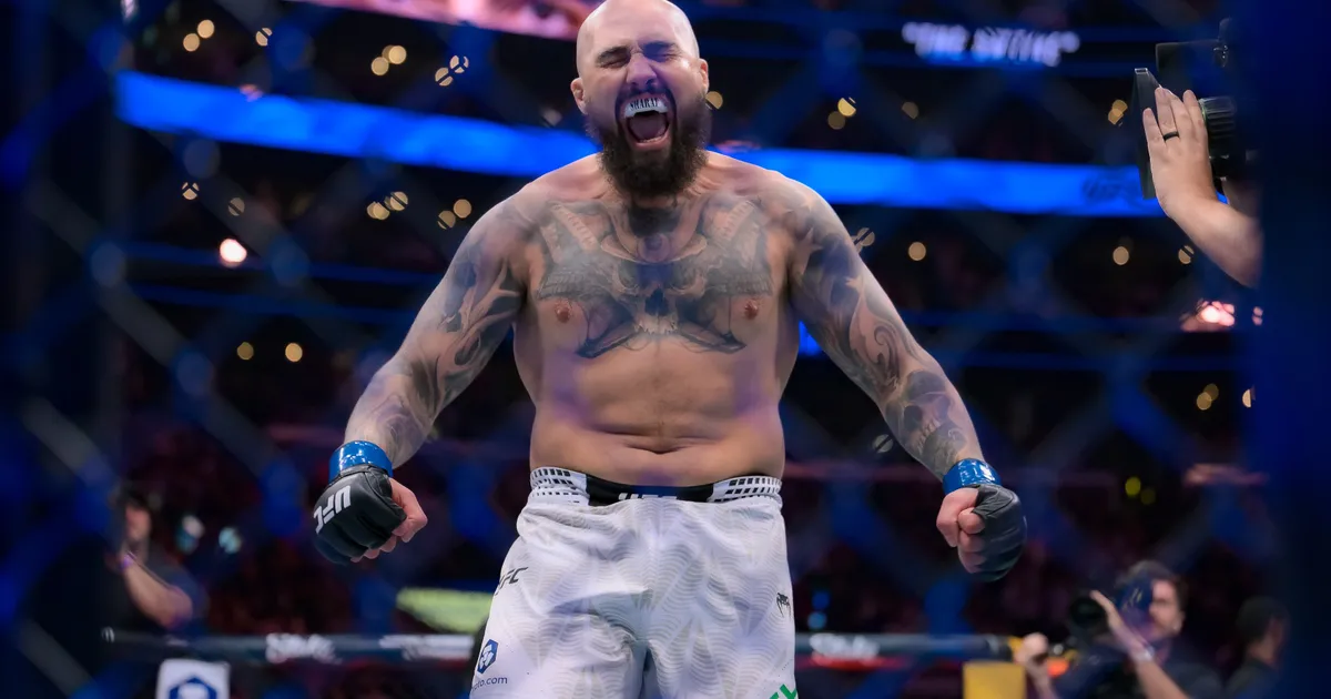 Najveći šok u novijoj istoriji UFC! "Velika nada" popila stravičan nokaut u prvim sekundama borbe!