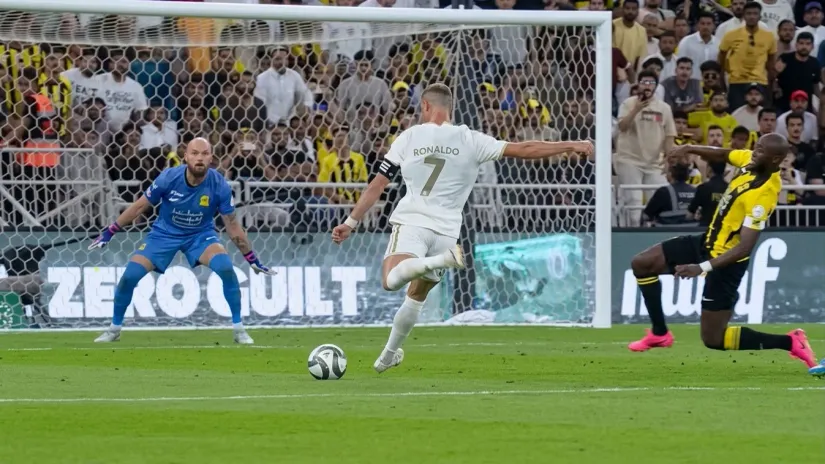 Rajković frustrirao Ronalda i pobedio ga peti put u karijeri (VIDEO)