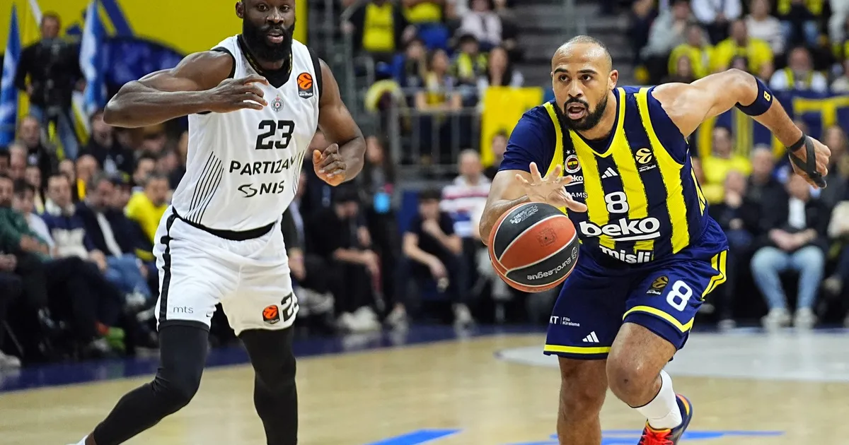 Pitali smo Chat GPT za ishod meča Fenerbahče - Partizan: Ovaj tačan rezultat prognozira veštačka inteligencija
