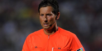 Jedan on najcenjenijih UEFA arbitara postao je šef srpskih sudija: Evo ko je Frank De Bleker
