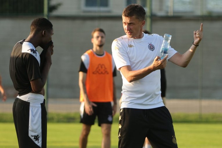 KAKAV PEH ZA PARTIZAN! Saša Ilić se nadao, ali crno-beli sa velikim hendikepom čekaju Tobol!