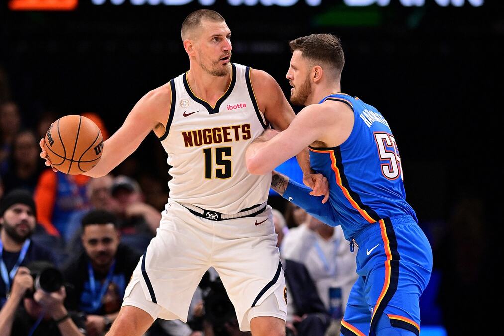 PA, ŠTA JE OVO BILO?! NIKOLA JOKIĆ OTVORIO SEZONU NA NAJNEOBIČNIJI NAČIN! Srbin za početak imao najteži zadatak, ovakvu utakmicu niko nije očekivao!