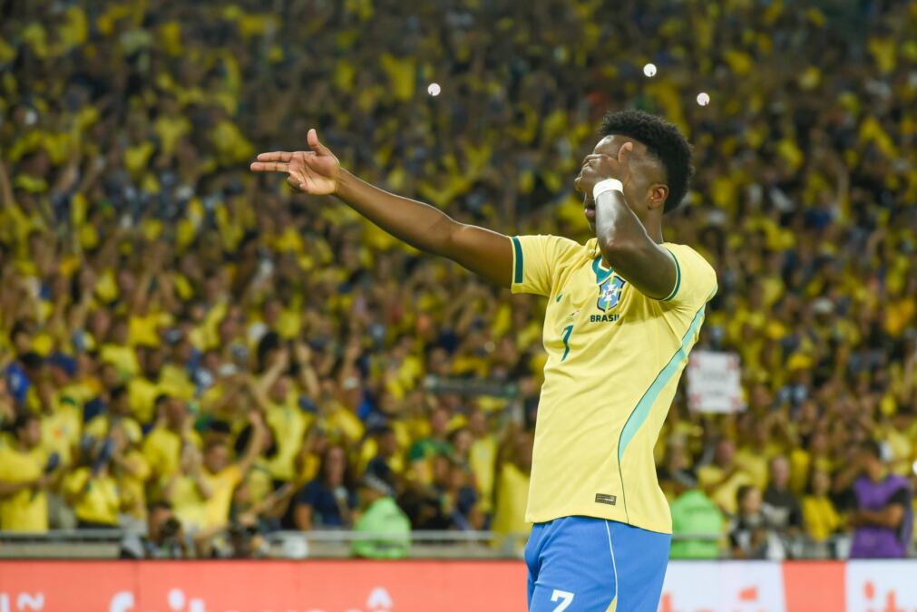 BRAZILSKA RAPSODIJA! Šestica Panami za ludnicu na krcatoj Marakani! (VIDEO)