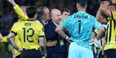 Atina gori zbog Nikolića: Spektakl na treningu, 20.000 ljudi skandira Srbinovo ime (VIDEO)
