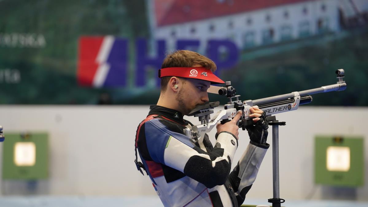 PONJAVIĆ I RAKONJAC ZAUZELI 5. MESTO! Srbija uzela čak 13 medelja na EP