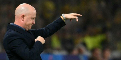 Potencijalno briga manje za Marka Nikolića pred Mančester siti!