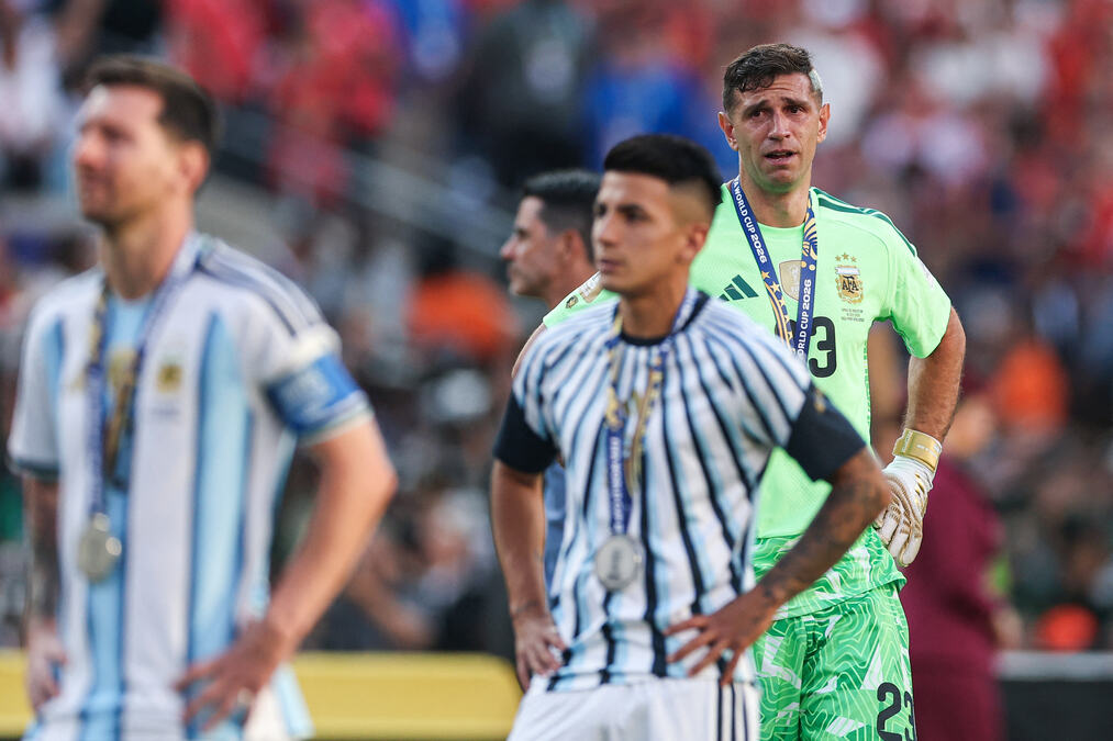 POSLE MUNDIJALSKE DRAME - NOVI UDARAC ZA GAUČOSE! Heroj Argentine slomljen posle poraza u finalu - otvorio dušu i zabrinuo naciju: Da li je vreme da se povučem?