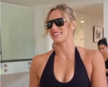UH, UH, UH... SABALENKA SE SKINULA U BIKINI, PA KRENULA DA ĐUSKA! U njene atribute svi gledaju, ovaj snimak je zapalio društvene mreže! VIDEO