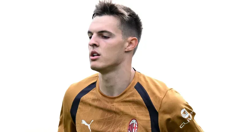 Milan nezadovoljan Kostićevim statusom u Sparti, moguć odlazak u januaru