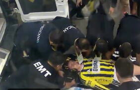 NOVE INFORMACIJE O REPREZENTATIVCU TURSKE! Ostao NEPOMIČAN posle stravičnog udarca u glavu - Fener se oglasio posle HORORA i otkrio šta se dešava! (VIDEO)