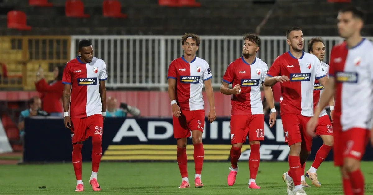 Ajaks predstavio pojačanje iz Juventusa pred gostovanje Vojvodini u Novom Sadu